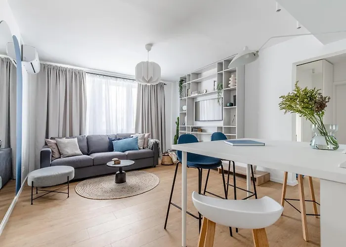 Ultracentral Atheneum *