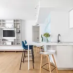 Ultracentral Atheneum Apartament *
