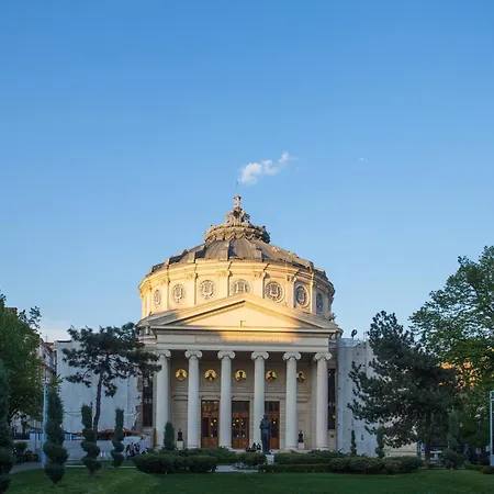 Ultracentral Atheneum Апартаменты *