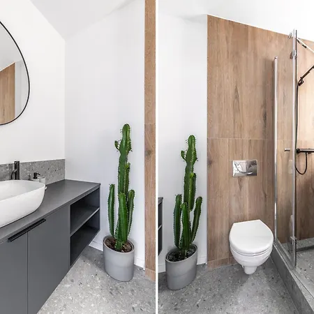 Ultracentral Atheneum *