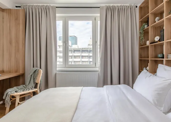 Ultracentral Atheneum *